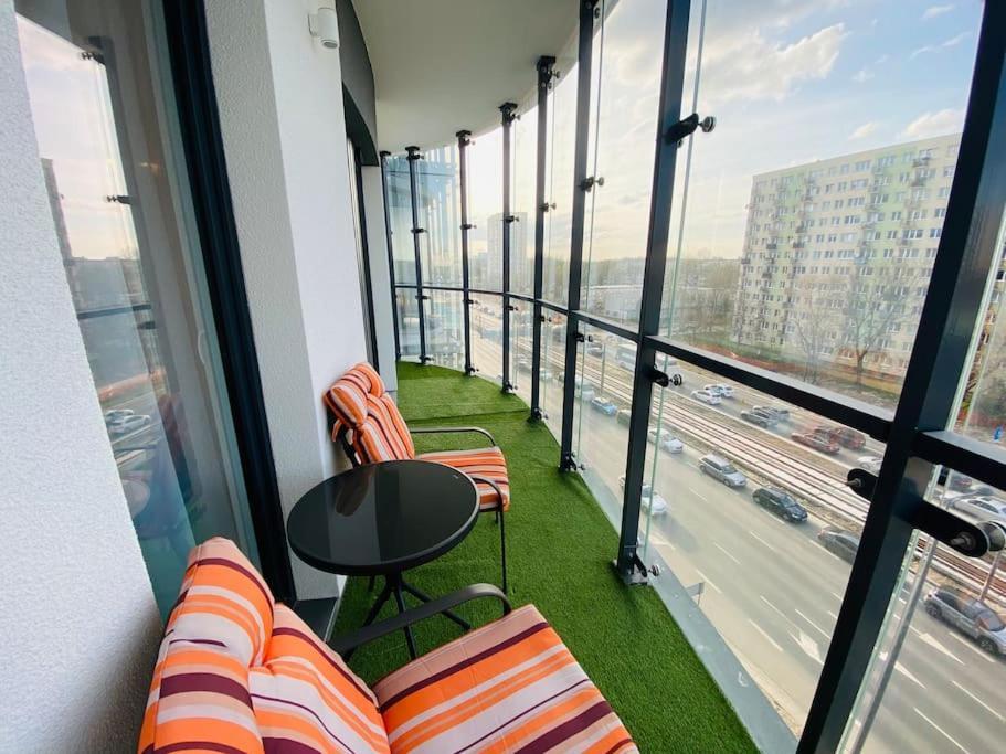 Gustowny Apartament Na Woli Warszawa Exteriör bild